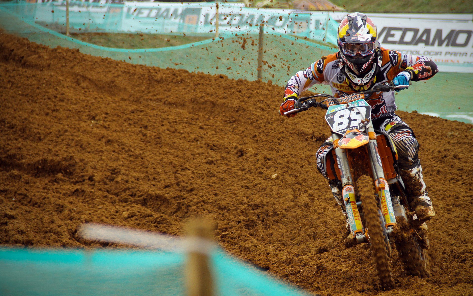 蓝色奇迹踏平诺坎普,特奥临危救主,加冕关键先生